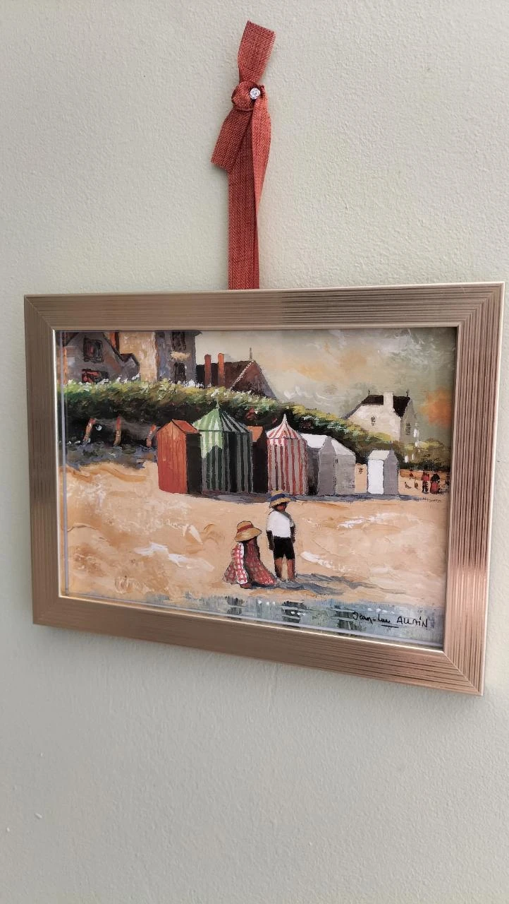 Moldura dourada decorativa para pendurar desenho: cabanas de praia na Bretanha – photo 3